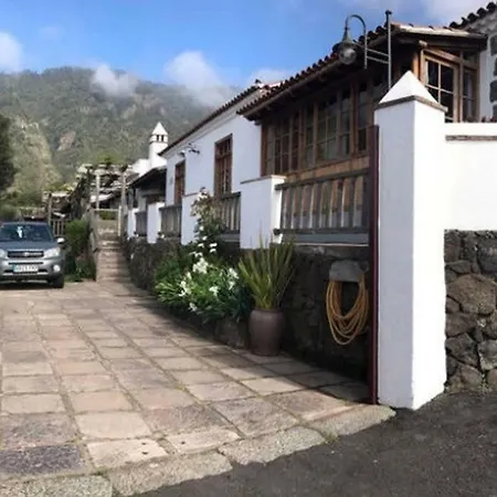 Nyaraló Light & Spacious Penthouse *terrace *amazing Views La Orotava
